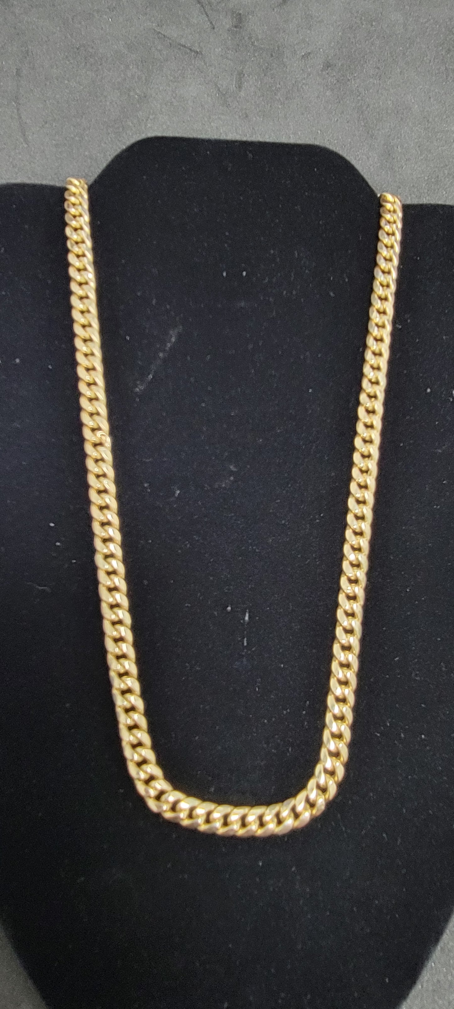 10K Yellow Gold 28" Cuban Link Necklace